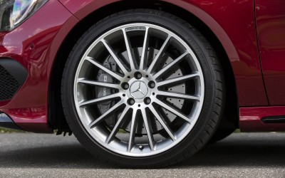 Mercedes 45 AMG με Dunlop Sport Maxx RT