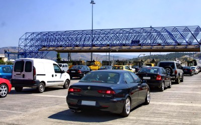 Φτηνότερα διόδια σε όσους έχουν εξοχικό στον Ωρωπό