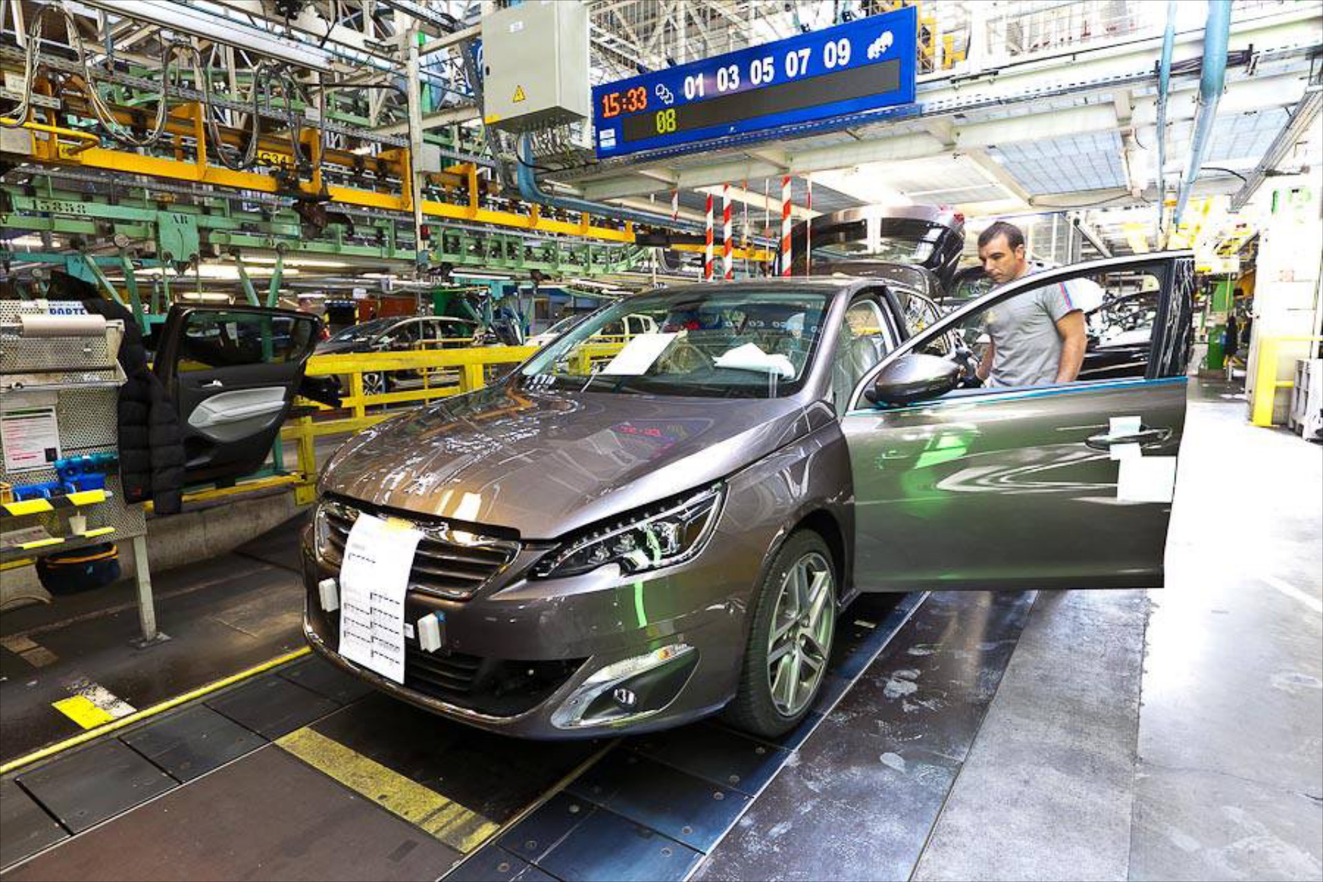 Peugeot 308: Αύξηση παραγωγής λόγω ζήτησης