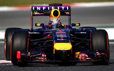 Η RBR προειδοποιεί την Mercedes