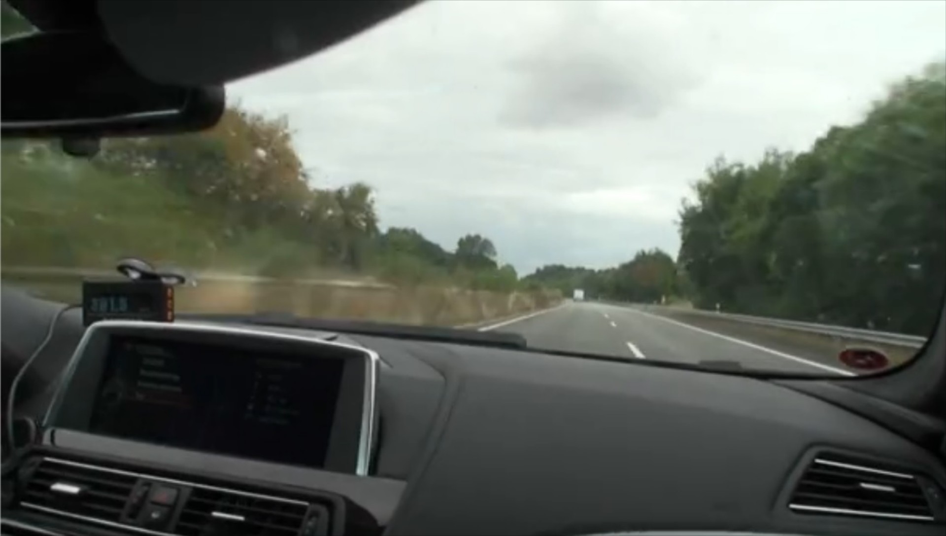 Έπιασε τα 300km/h M6 GranCoupe

