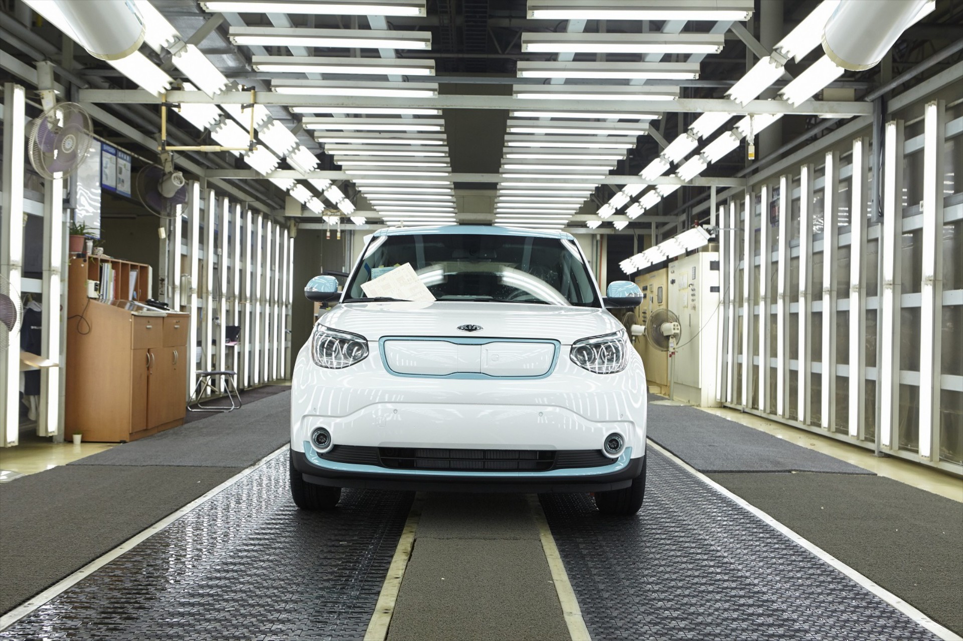 Στην παραγωγή το Kia Soul EV