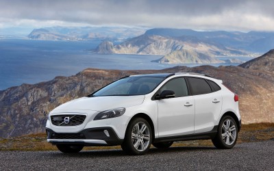 Volvo V40 και V40 XC στην κορυφή των πωλήσεων