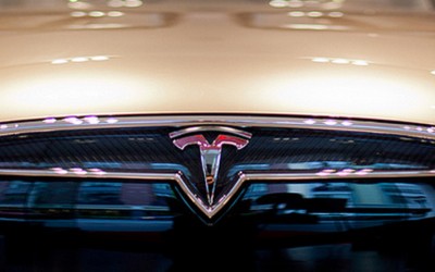 Μικρότερο Tesla το 2017