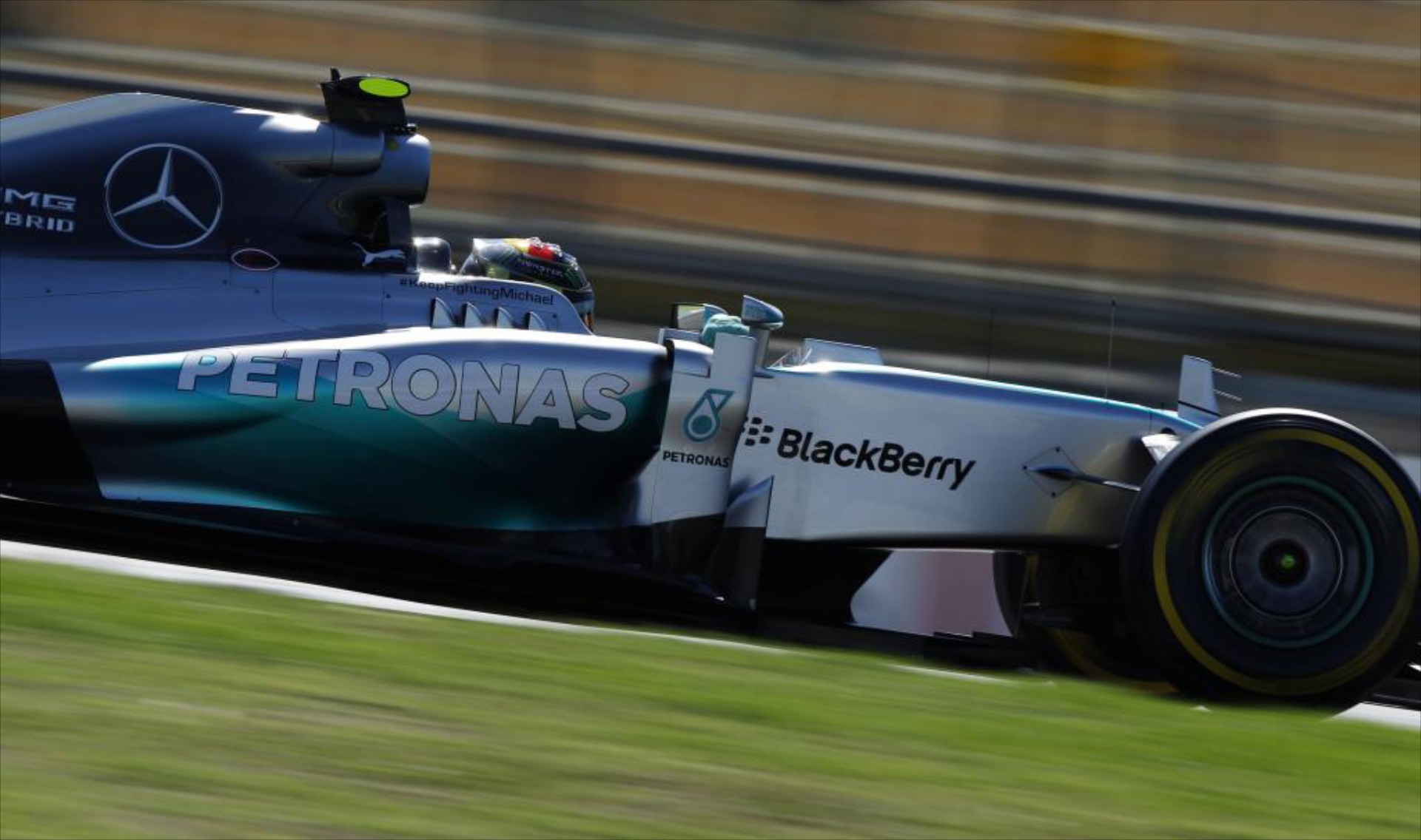 GP Γερμανίας: Pole o Rosberg, ατύχημα ο Hamilton