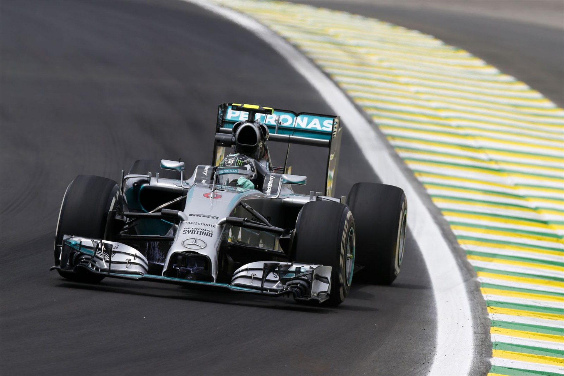 GP Βραζιλίας: Στην pole position o Rosberg