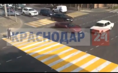 Video: Ferrari συγκρούεται με Lada