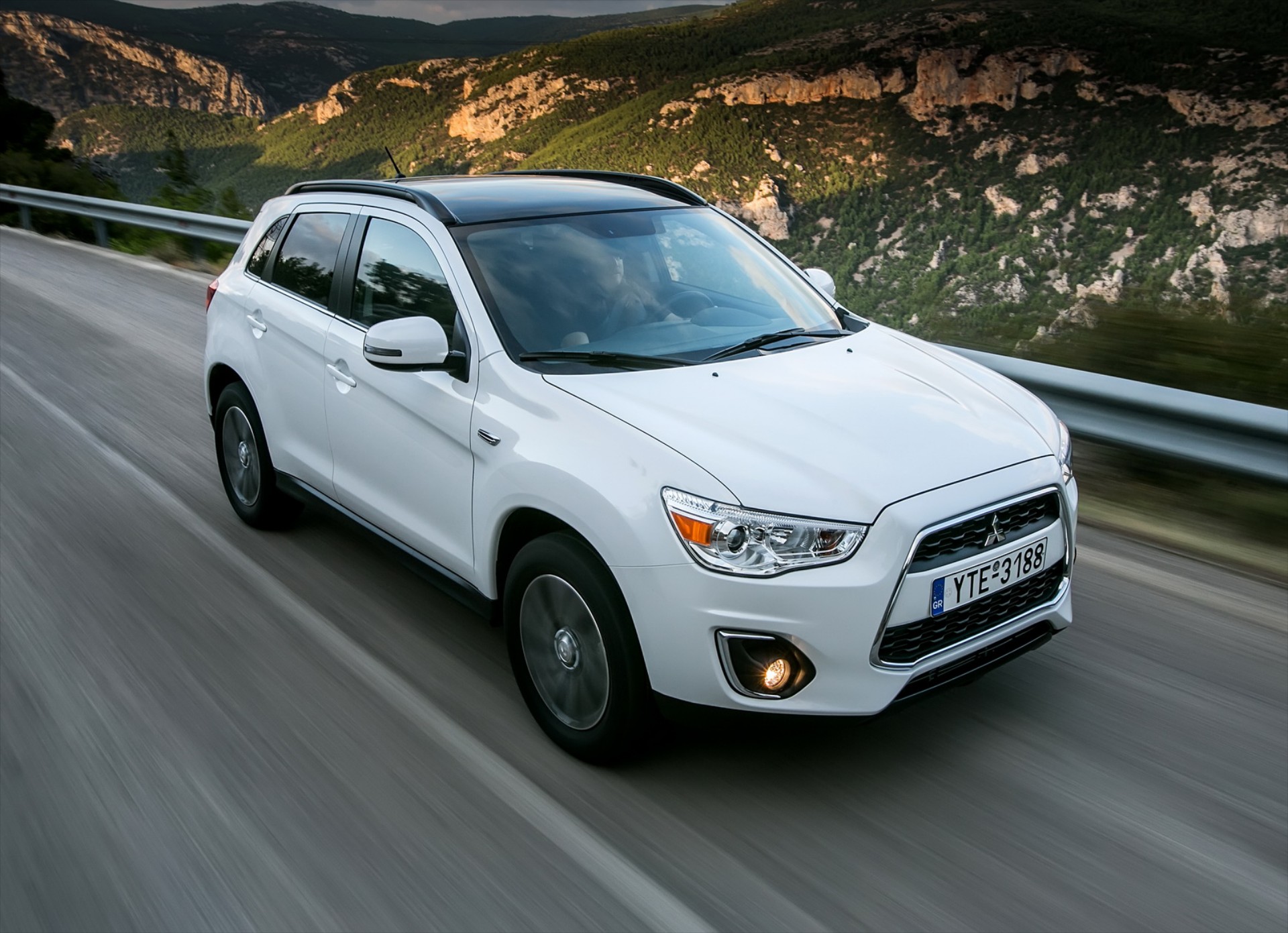 Mitsubishi: Εκπτώσεις έως 6.430 ευρώ