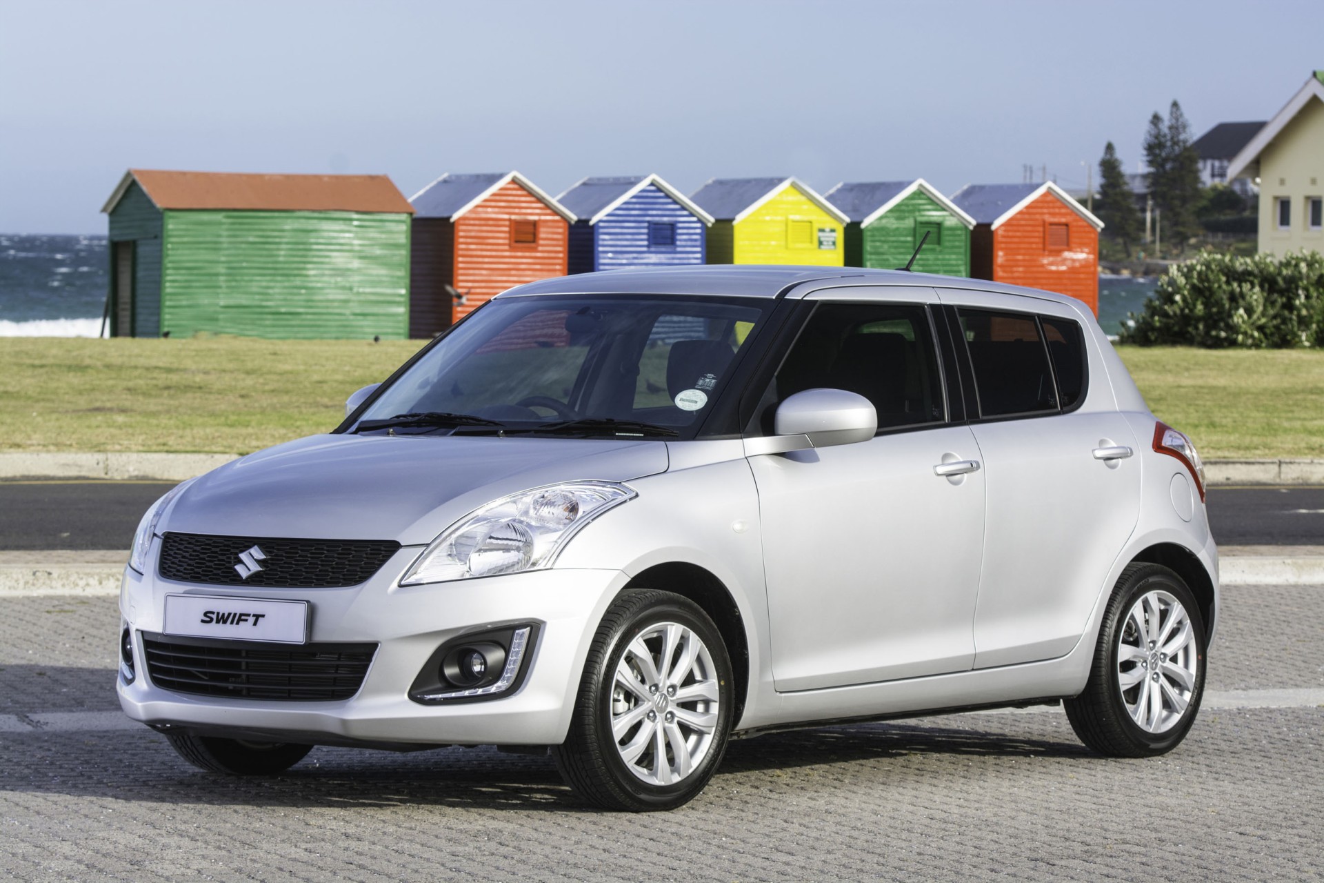 Νέα έκδοση Suzuki Swift GL+ από 11.050 ευρώ
