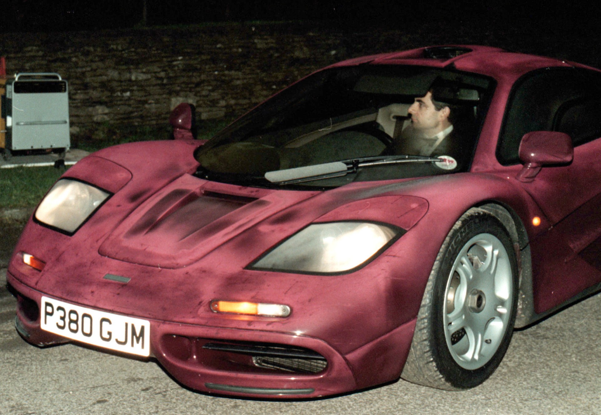 Πουλά ο Mr Bean την McLaren F1 έναντι 8 εκατ. λιρών

