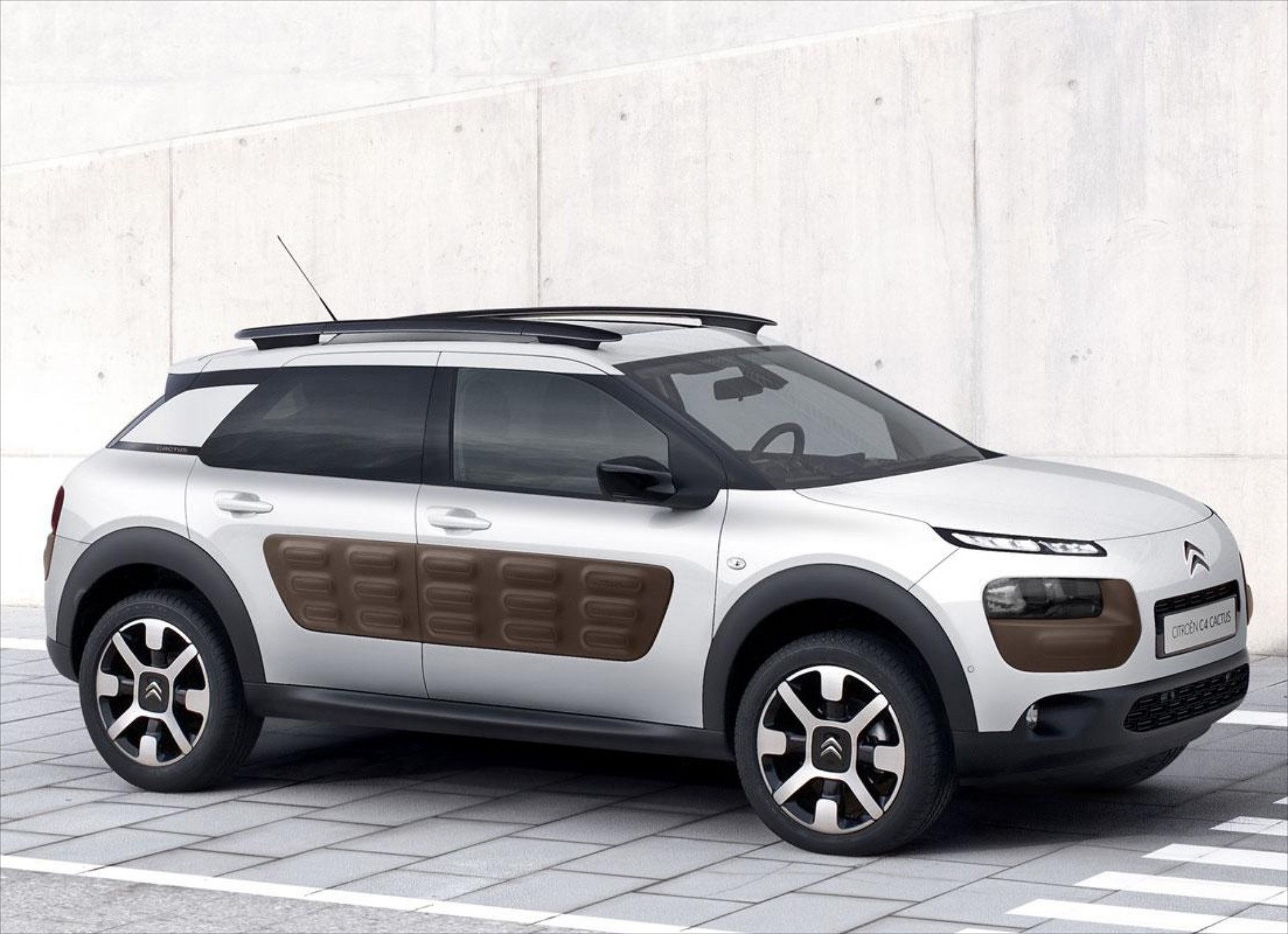 Πρωτιά Citroen-Peugeot στη μείωση CO2