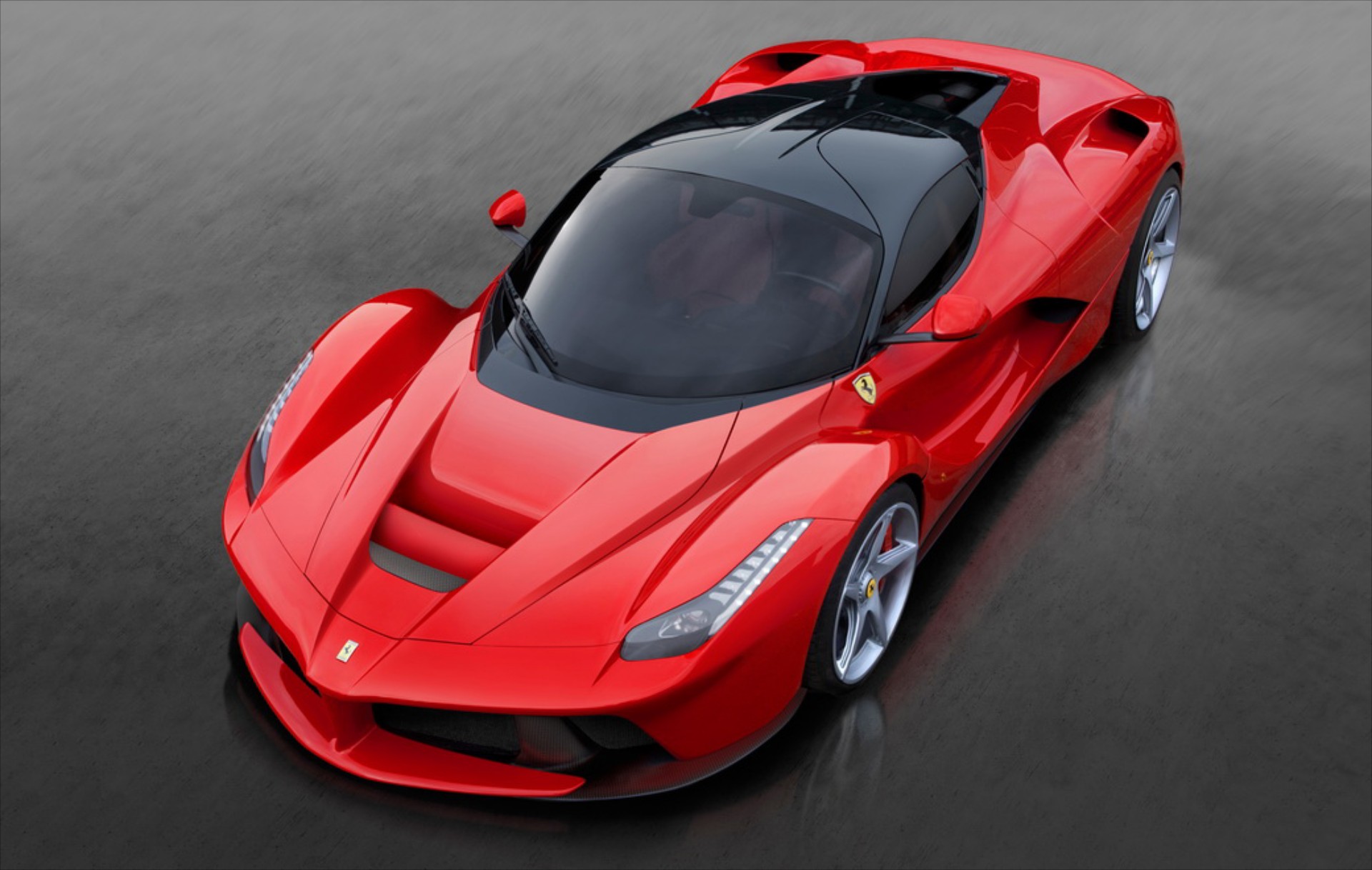 Αναβαθμίζεται ή ανακαλείται η LaFerrari;
