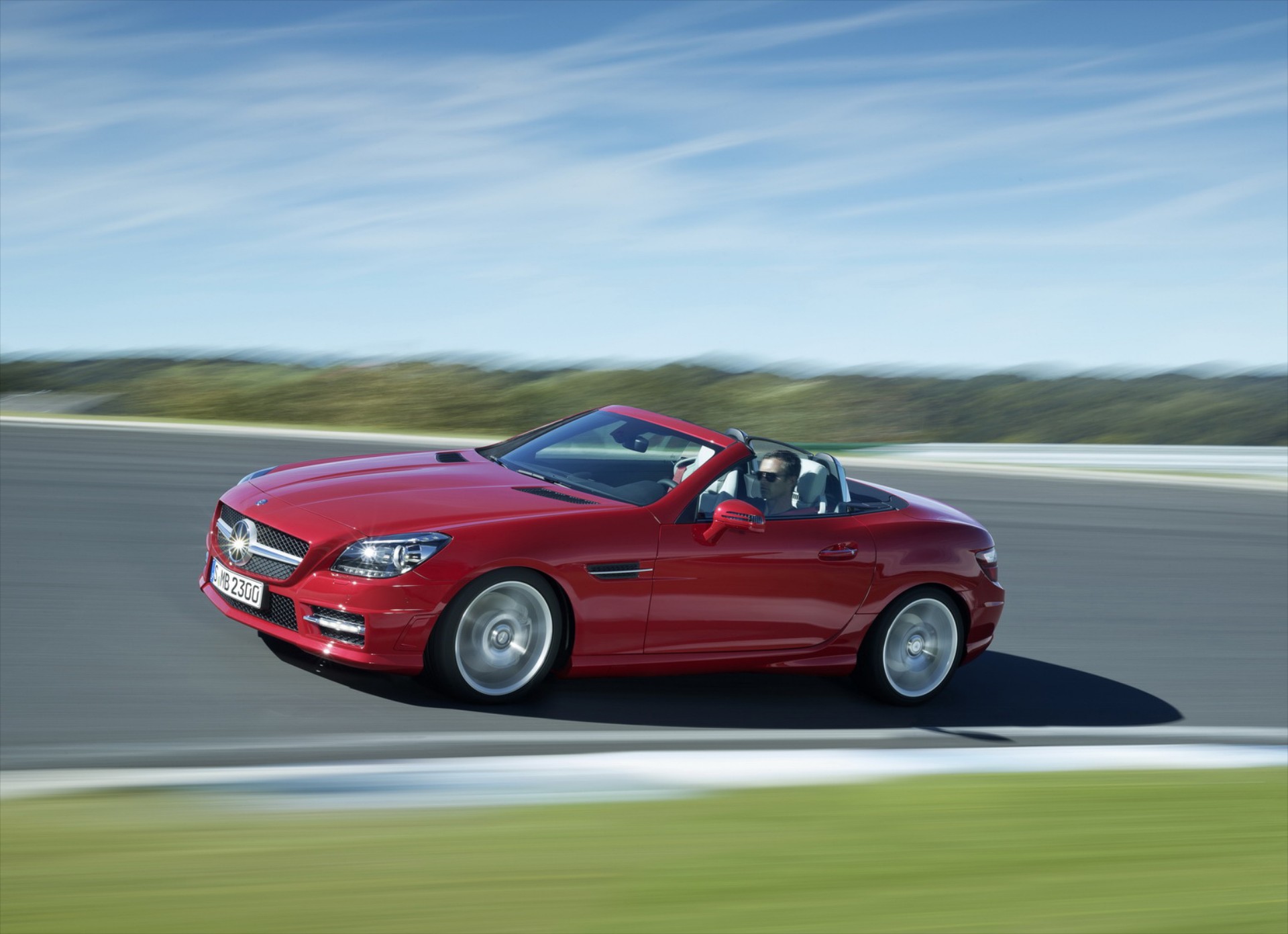 Ανανέωση για τη Mercedes-Benz SLK