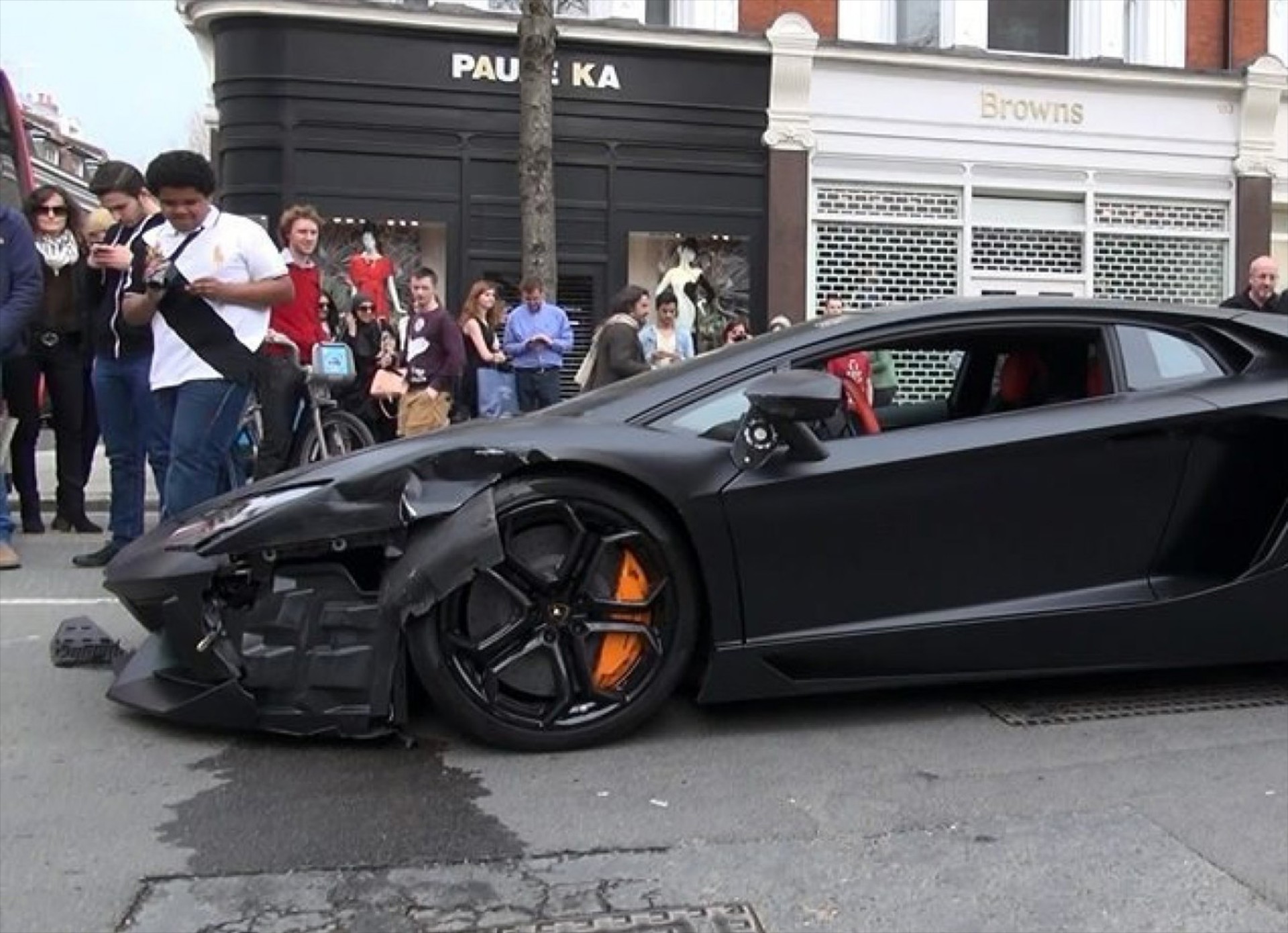 Σας τράκαραν το supercar; (VIDEO)