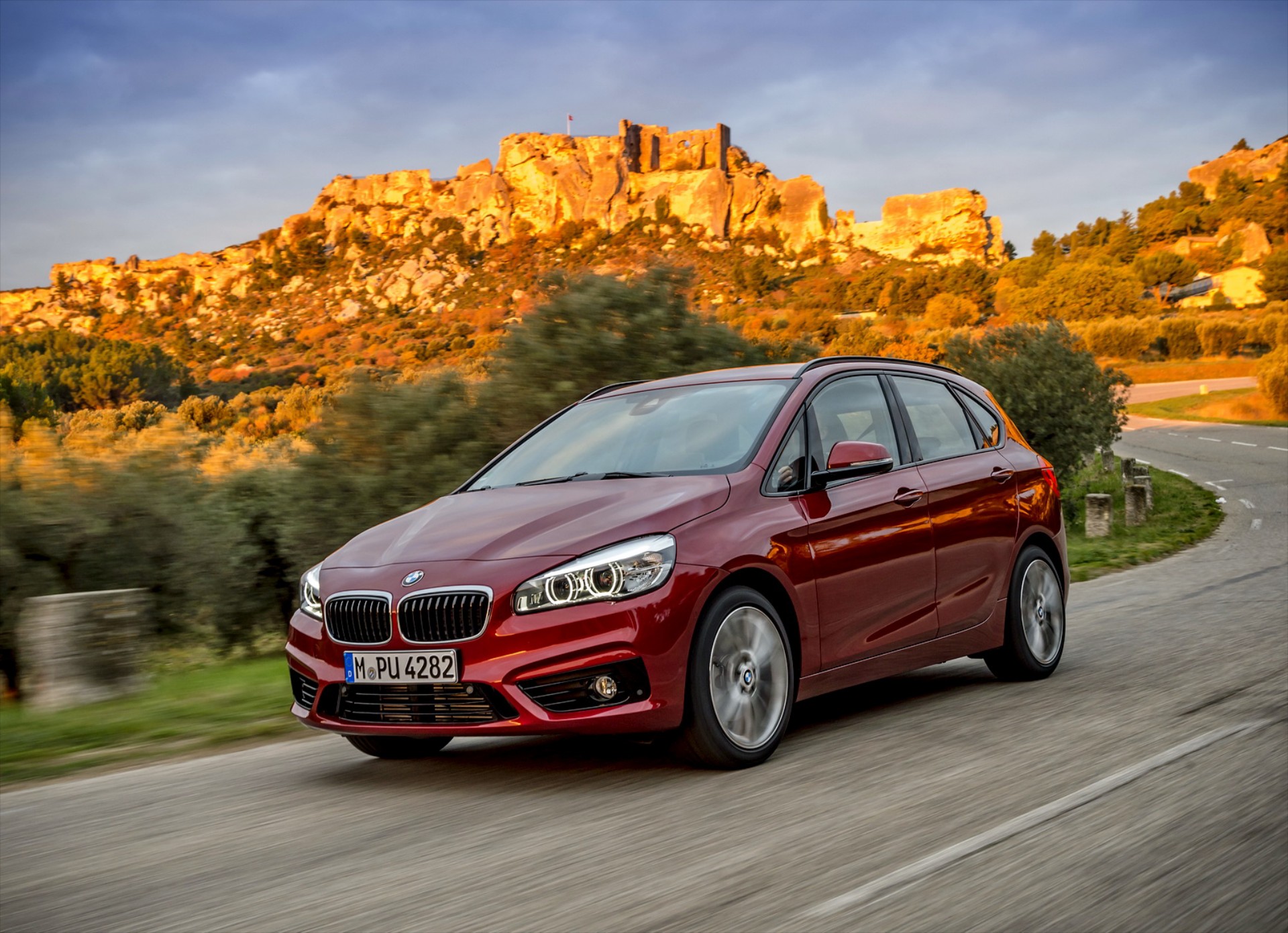 Νέα BMW 214d Active Tourer 1.5 diesel
