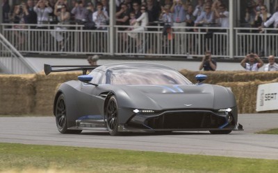 To εκρηκτικό Aston Martin στο Goodwood (VIDEO)