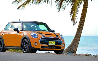 Η ΜΙΝΙ προσφέρει “100 Αγάπες για το Καλοκαίρι”