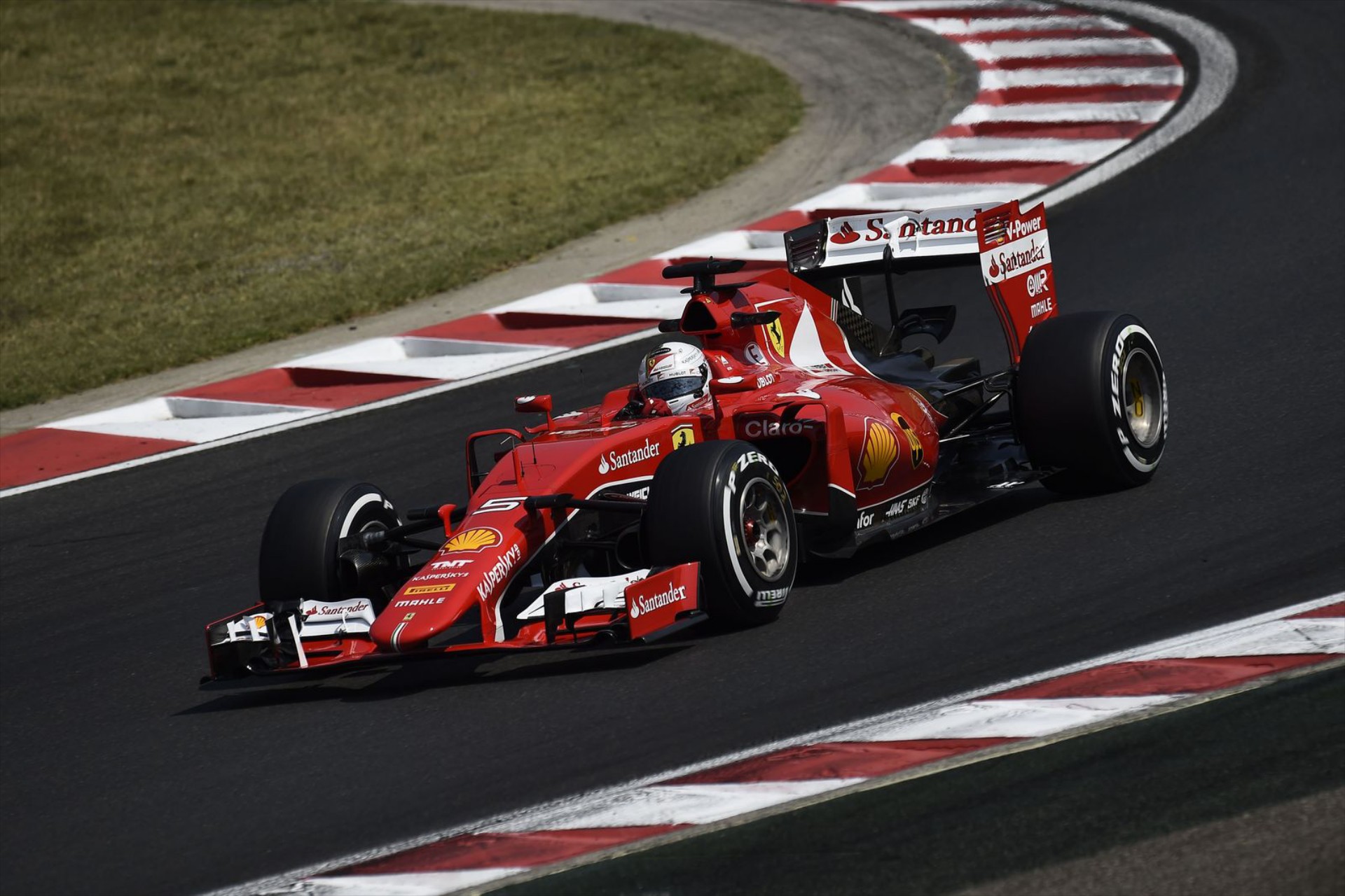 Pirelli και Ferrari θα κάτσουν να συζητήσουν