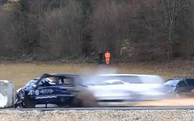 Αυτό γίνεται όταν τρακάρεις με 200 km/h (VIDEO)