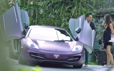 Φώναξε «TAXI» και ήρθε μια… McLaren (VIDEO)