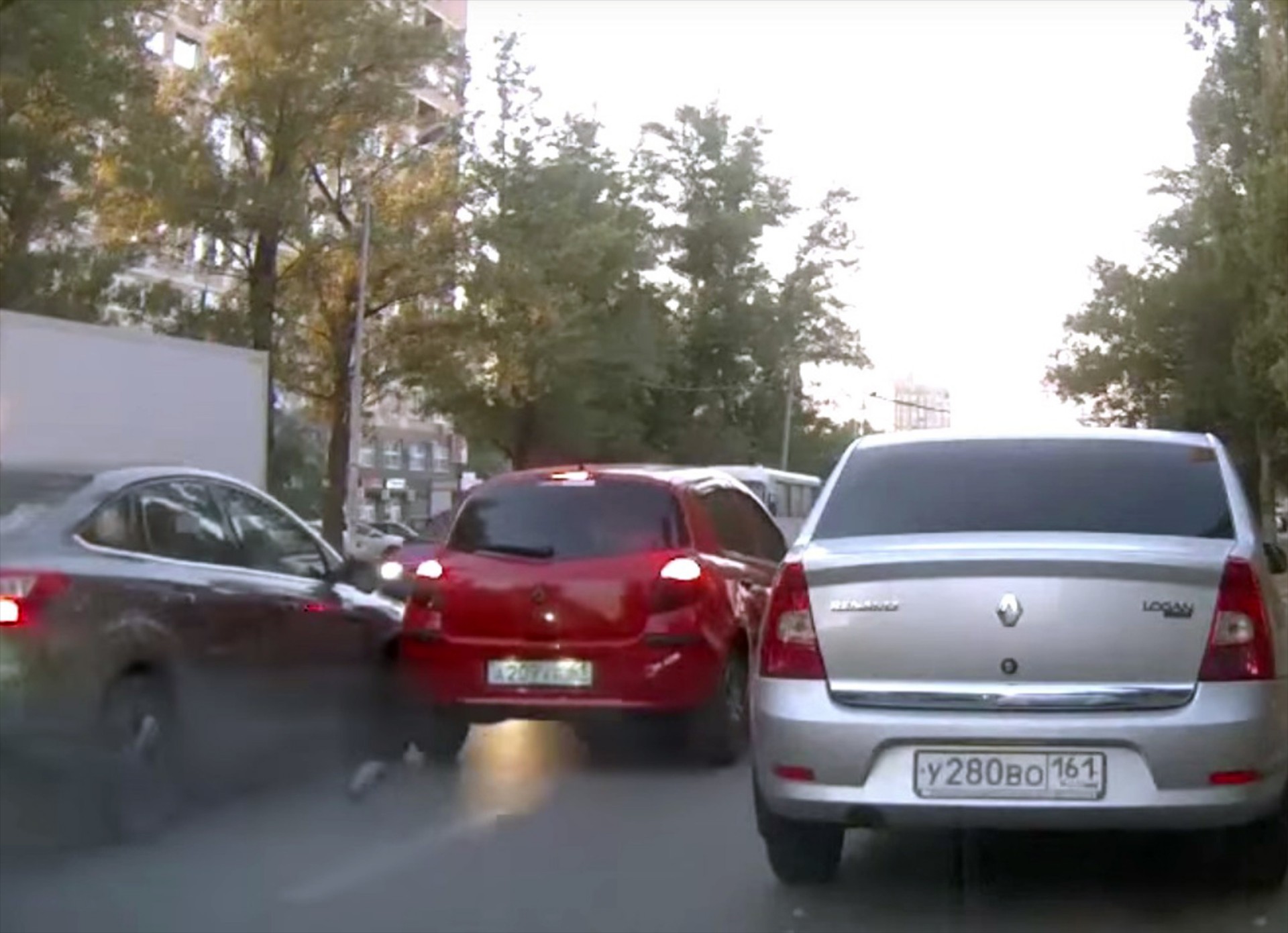 VIDEO: Καραμπόλα με… ένα περιστέρι