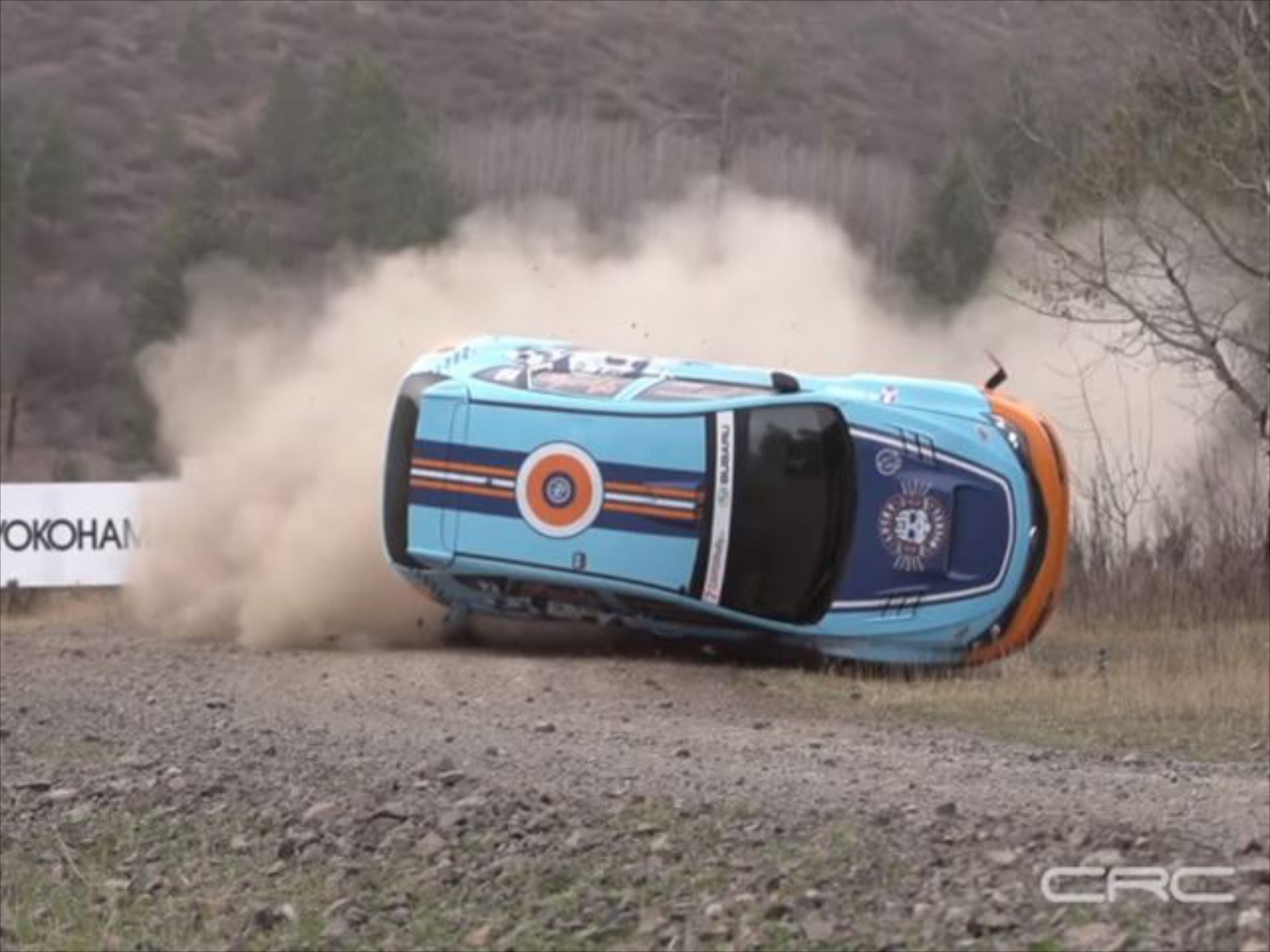 Ντελαπάρισμα σε… slow motion (VIDEO)