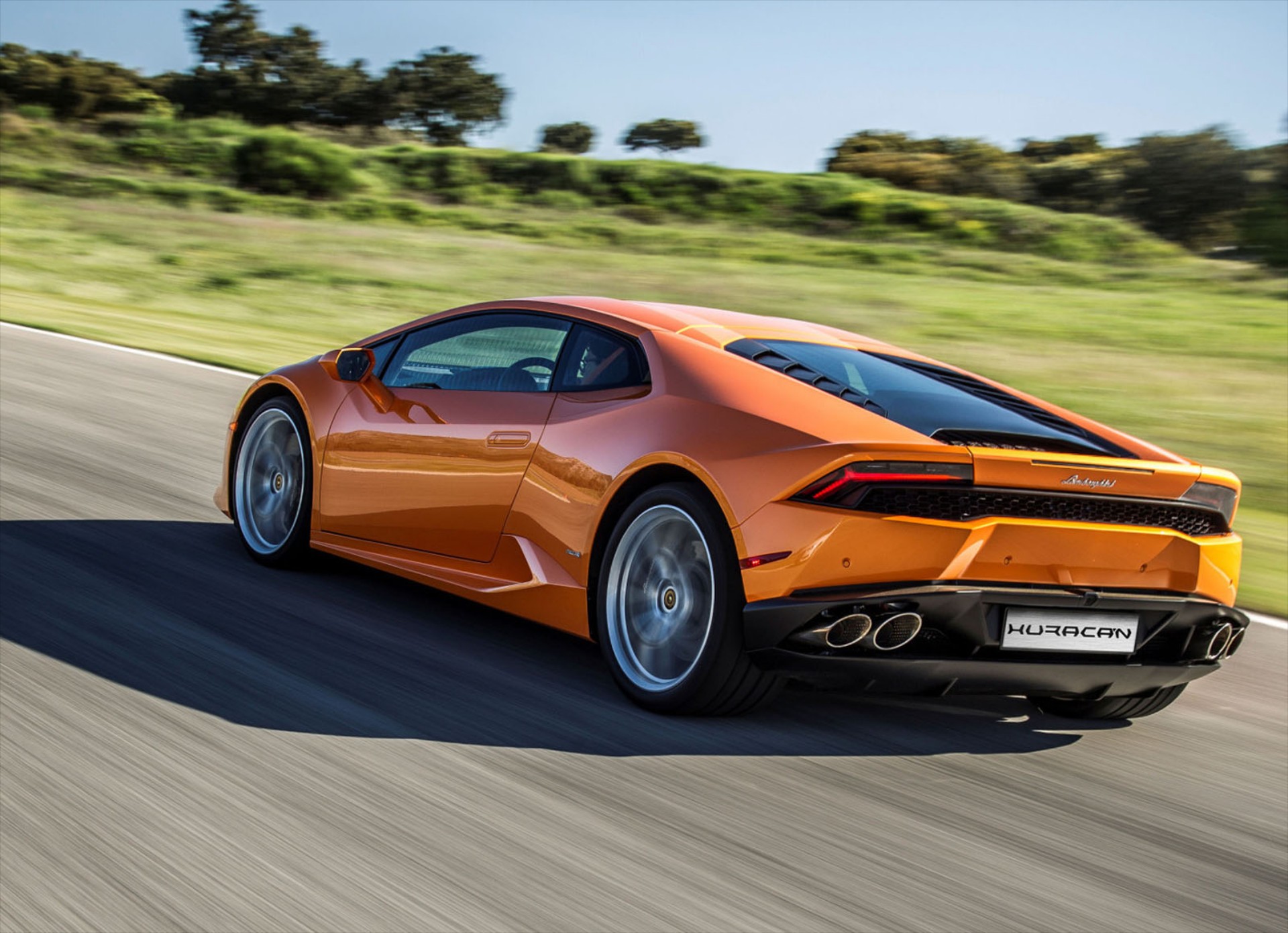 Στα σκαριά πισωκίνητη Lamborghini Huracan