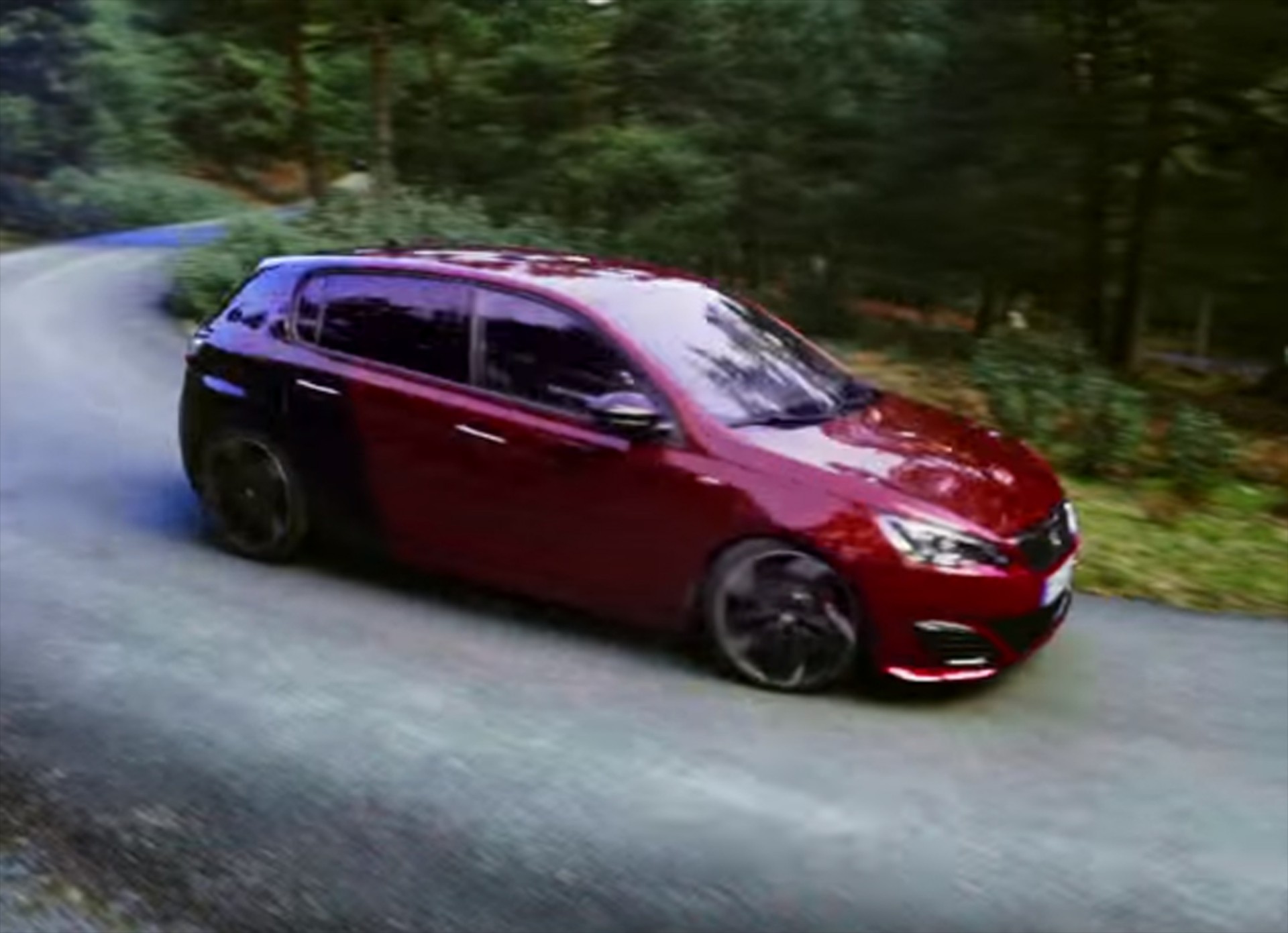 O C.Sainz μέσα στο Peugeot 308 GTi (VIDEO)