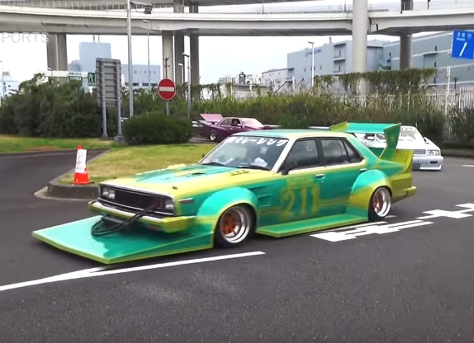 Έχετε δει χειρότερη «παρέλαση»; (Video)