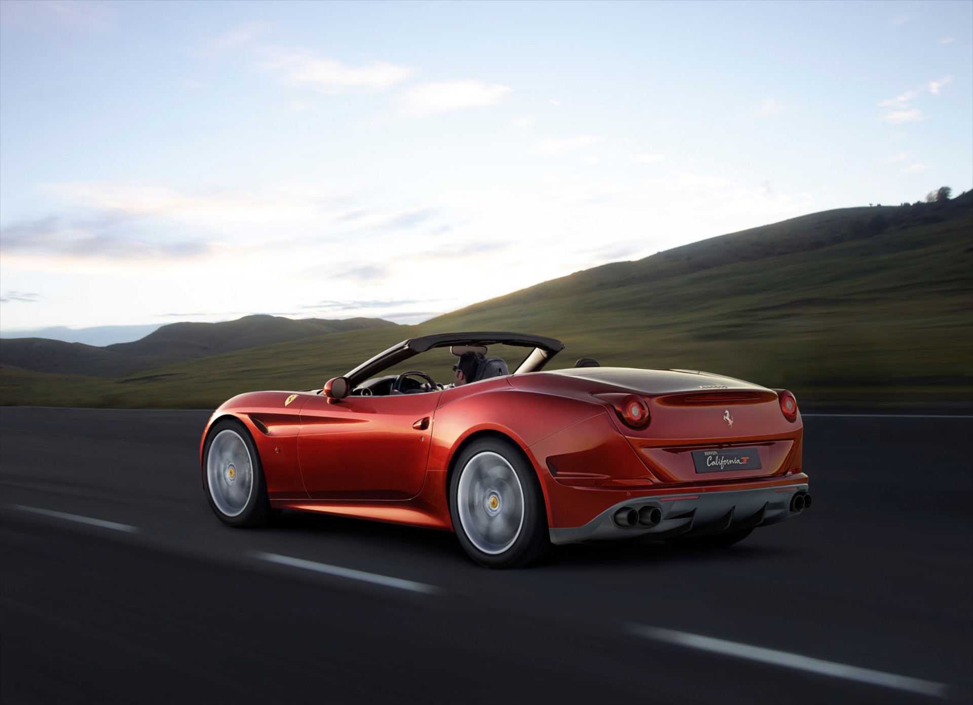 Η Ferrari ετοιμάζει μια πιο σπορ California T