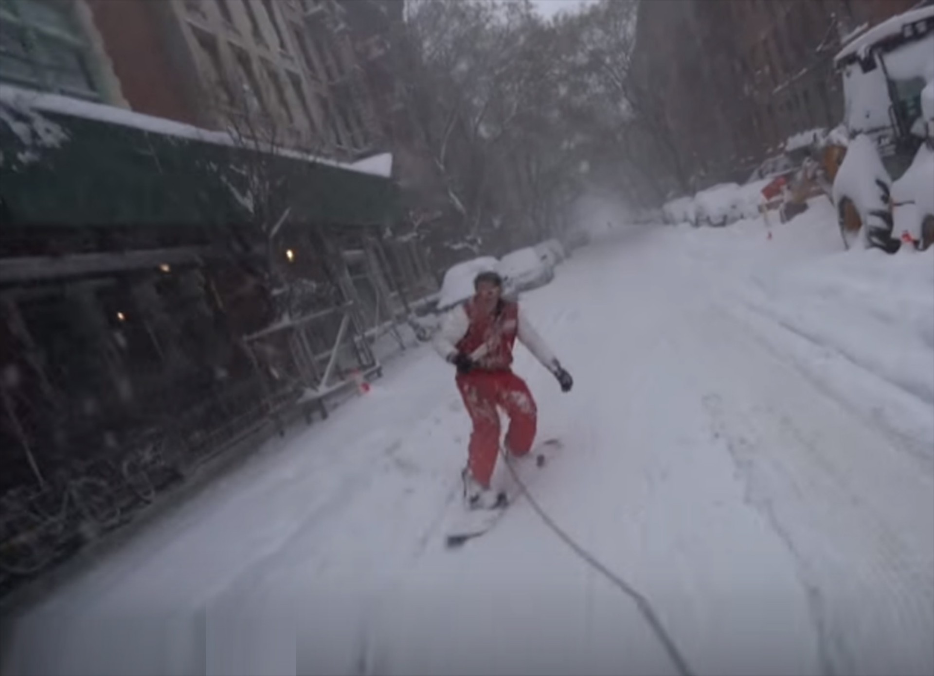 Snowboarding μέσα στην πόλη της Νέας Υόρκης (Video)