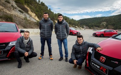Τα αστέρια της Honda οδηγούν Civic Type R (video)