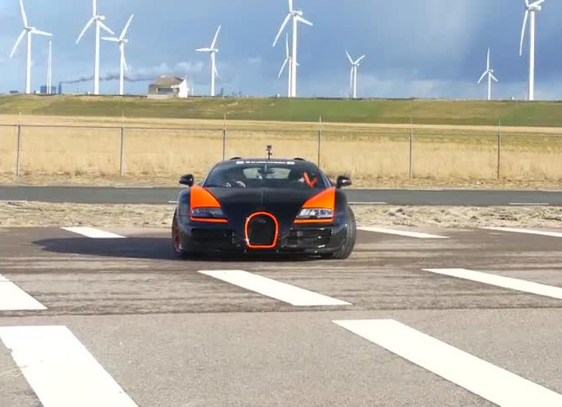 Donuts με Bugatti Veyron (video)