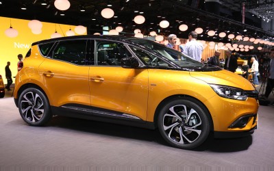 Το νέο Renault Scenic μεγάλωσε