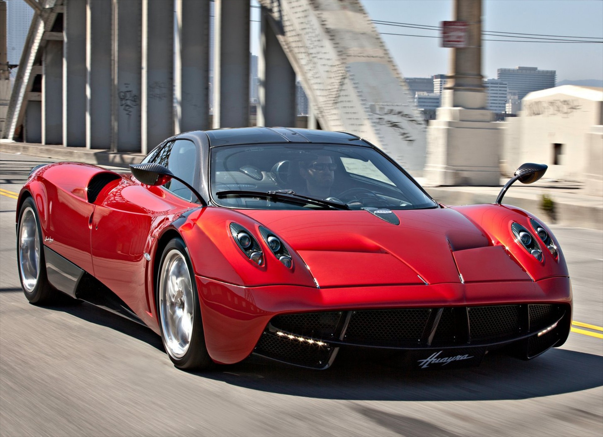 H «ανοιχτή» Pagani Huayra στο Pebble Beach