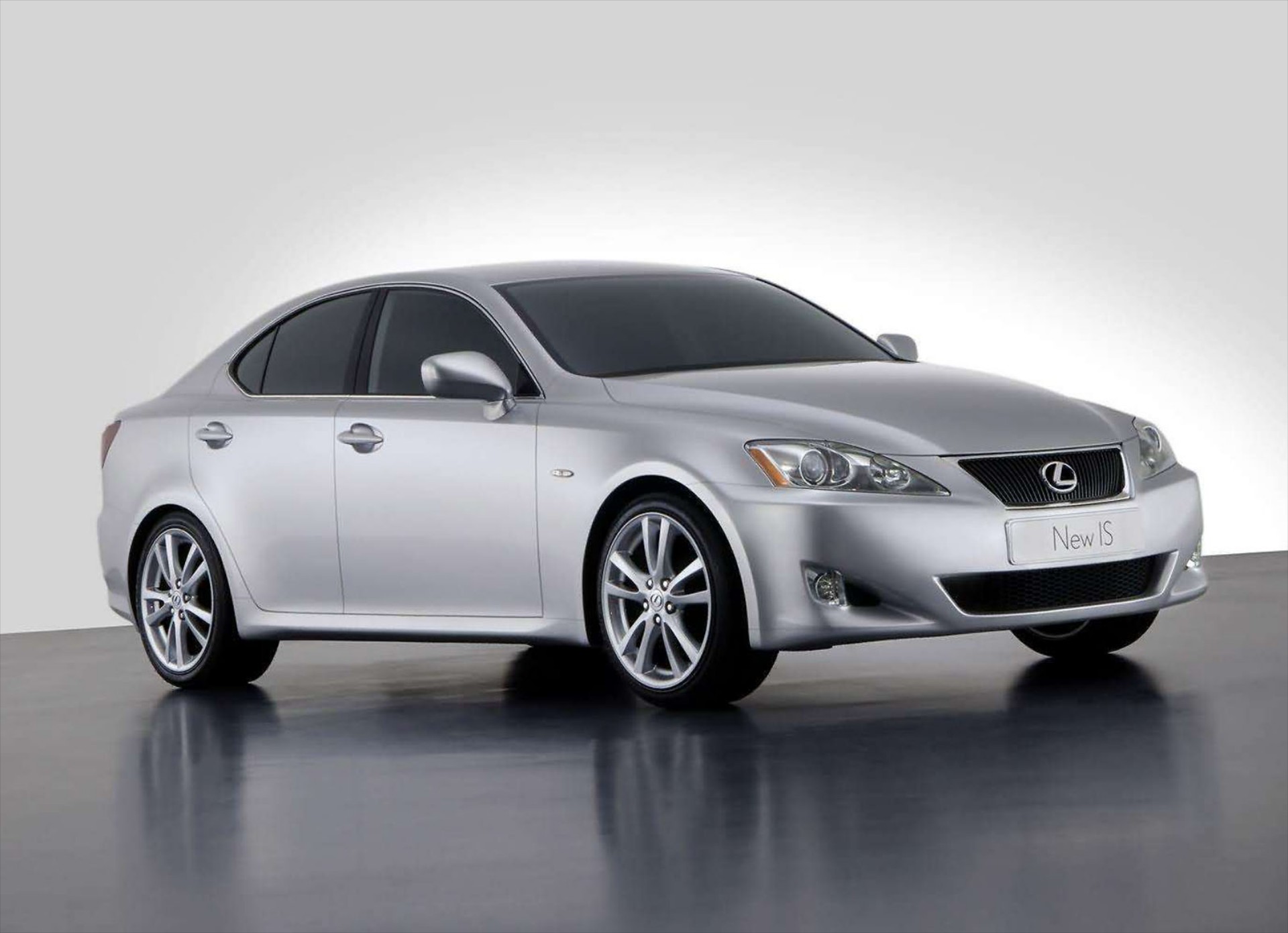 Ανάκληση Lexus GS και IS