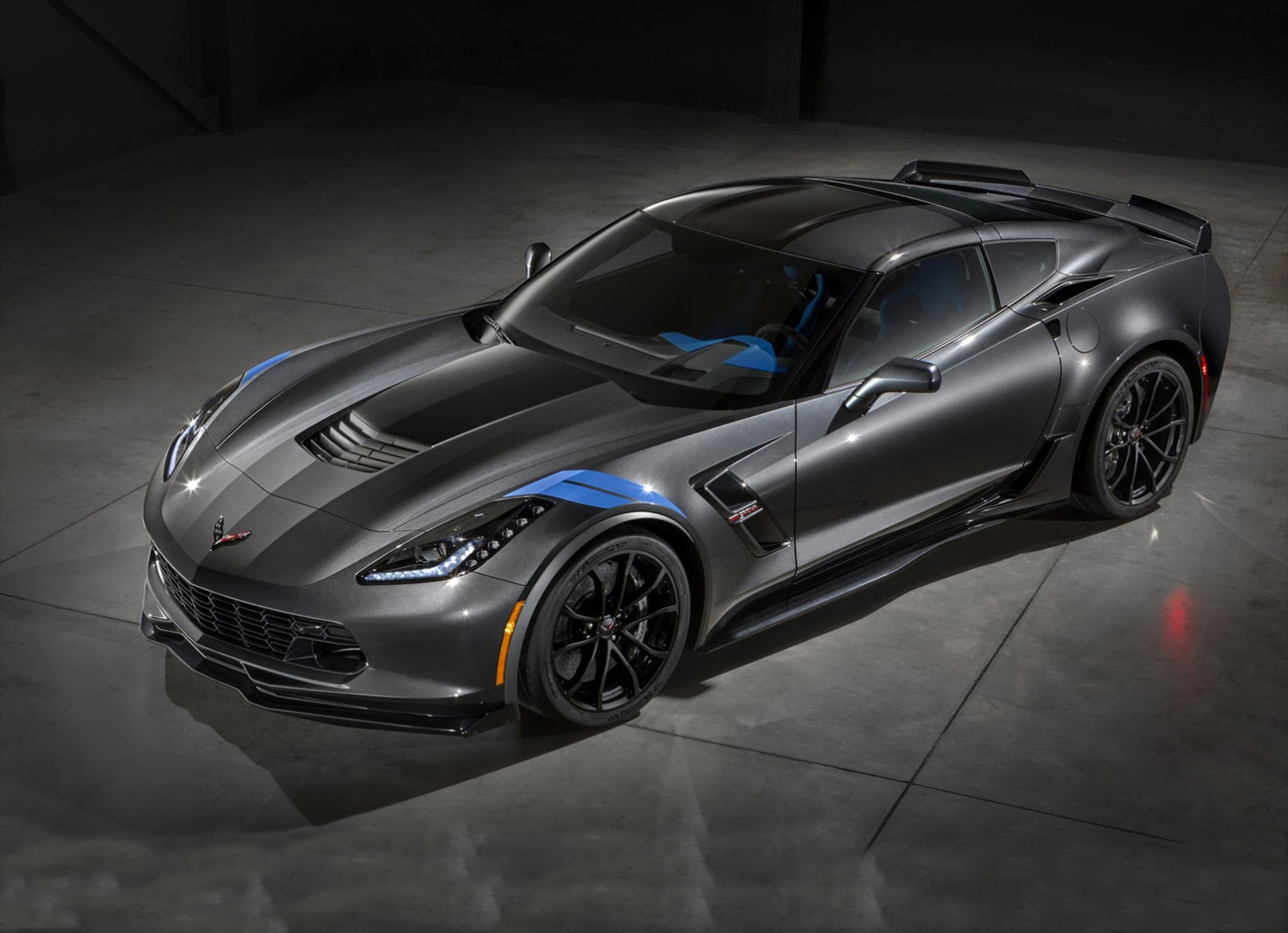 Η νέα Corvette με τον κινητήρα στο κέντρο