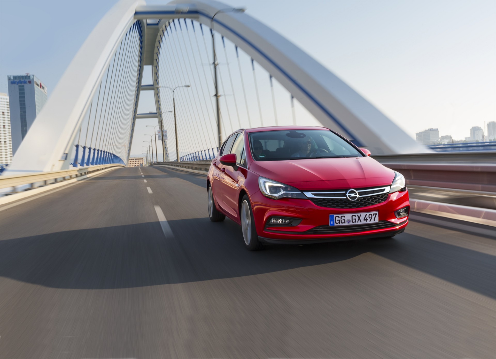 Η Opel δηλώνει «καθαρή»