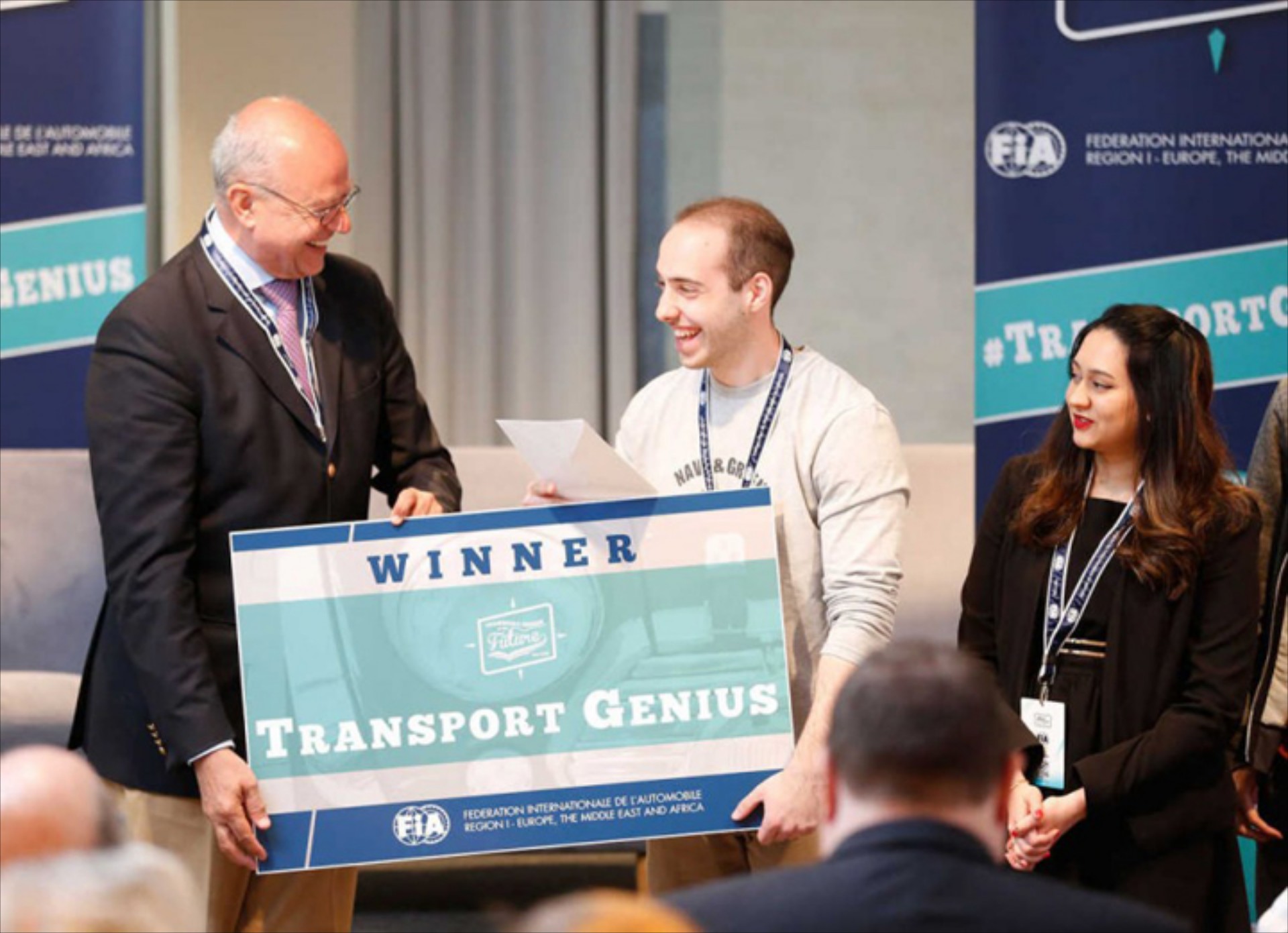 Ο τίτλος Transport Genious of the Future σε Έλληνες