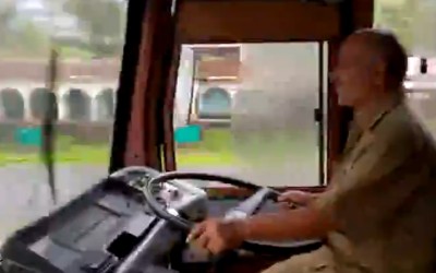 Μόνο στην Ινδία… (video)