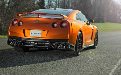 Κλέψανε & τρακάρανε το φρέσκο Nissan GT-R του (video)