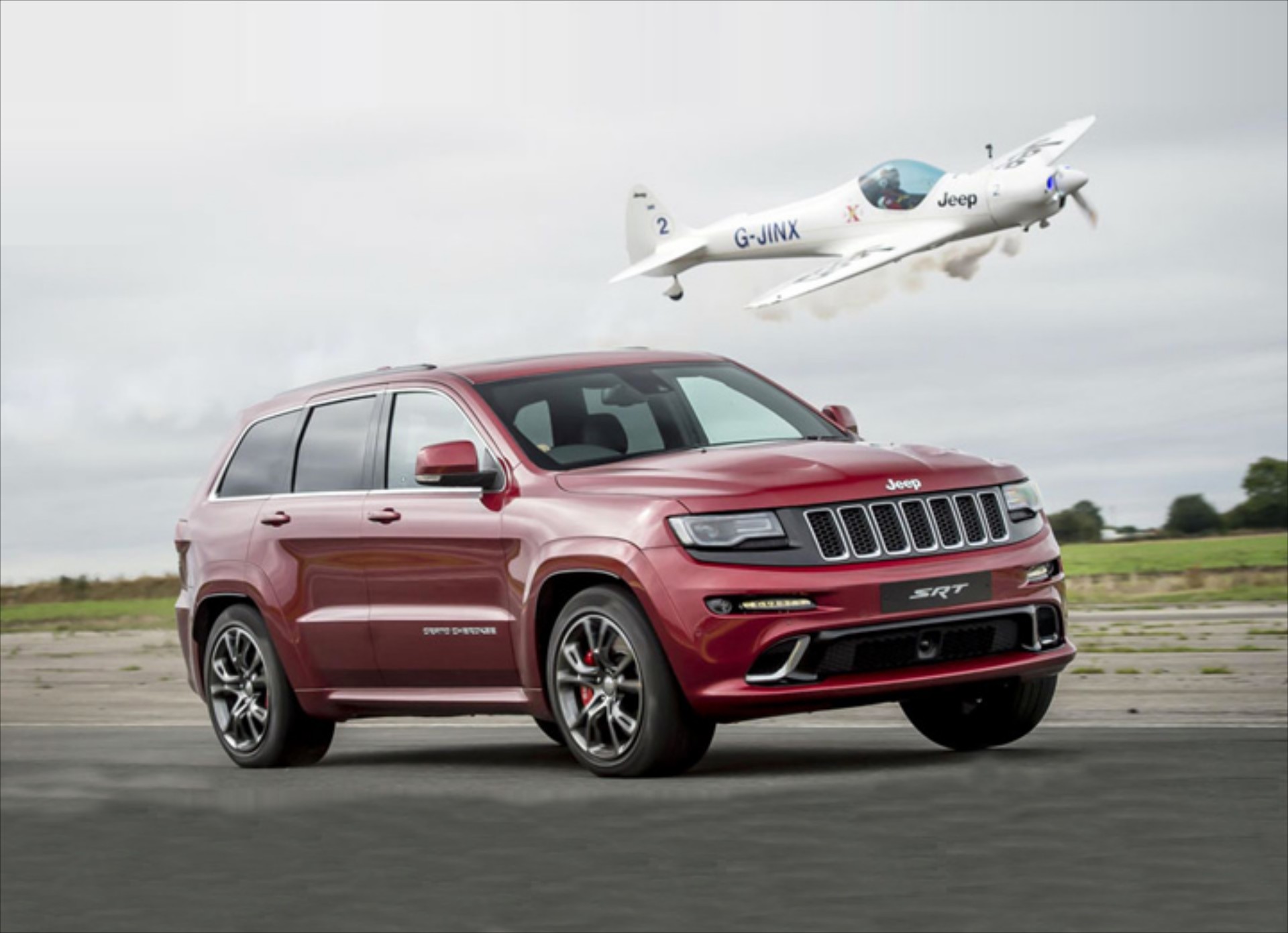 Κόντρα Jeep vs αεροπλάνο (video)