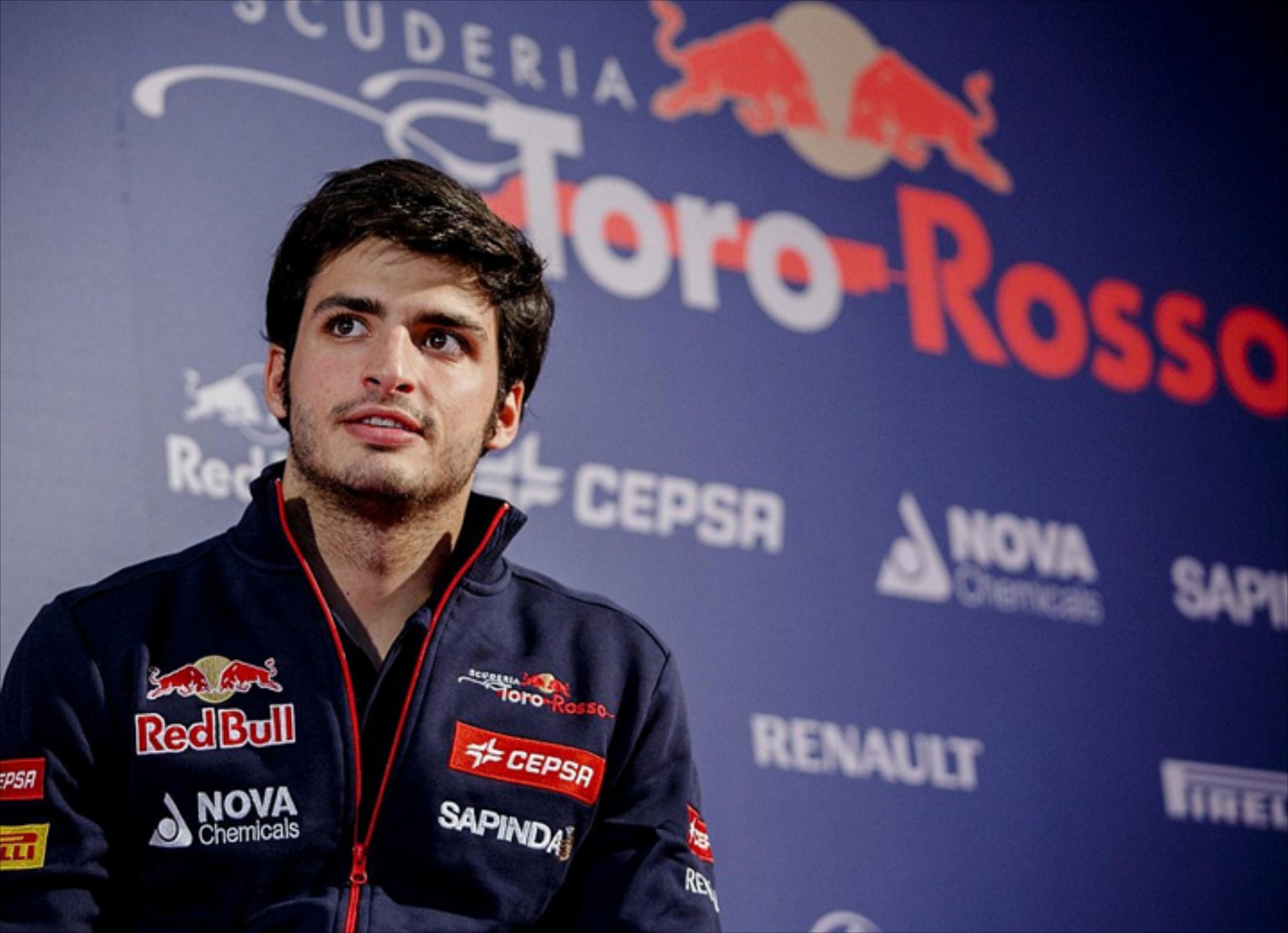 F1: Η Toro Rosso δεν πουλά τον Sainz στην Renault