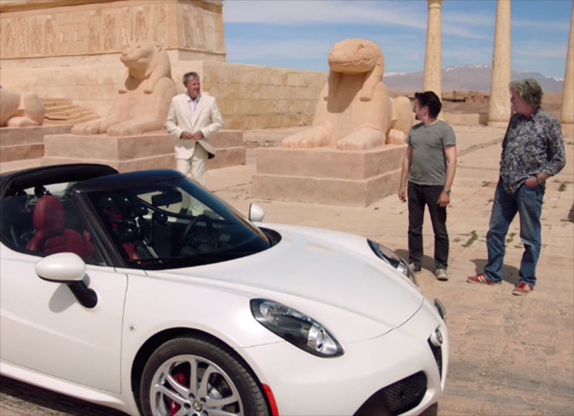 Το Grand Tour έρχεται και δείχνει SUPER (trailer)
