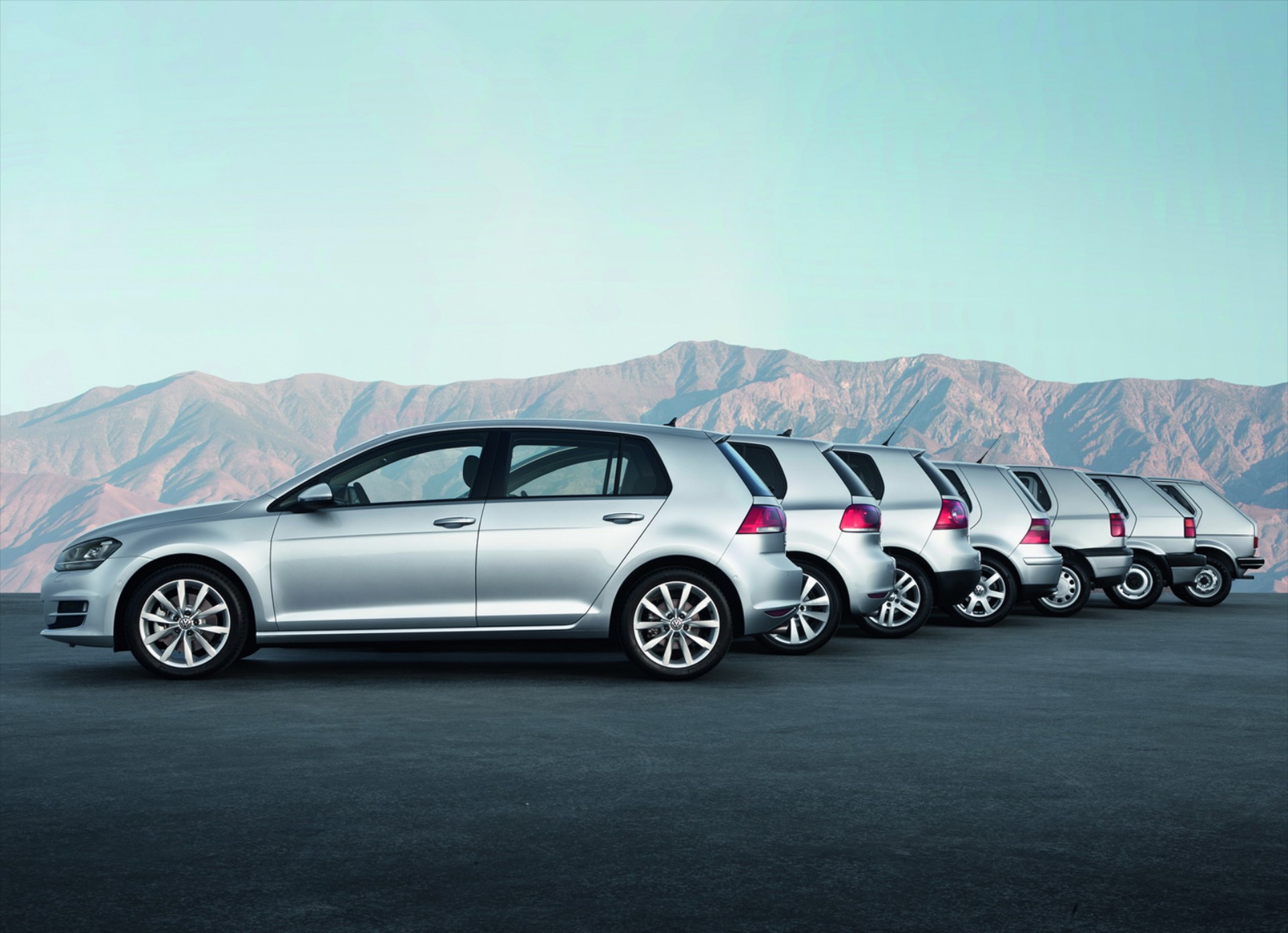 Τον Νοέμβριο η αποκάλυψη του νέου VW Golf