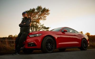 97χρονος αγόρασε Ford Mustang