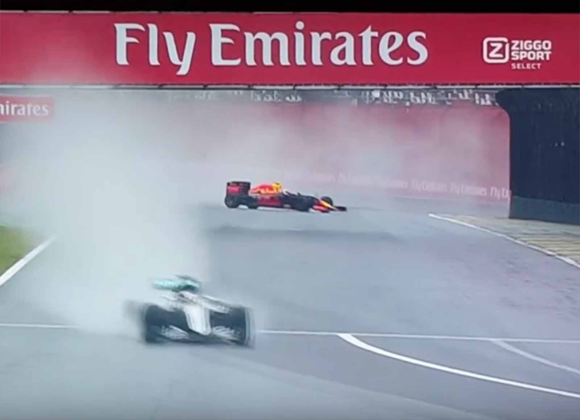 Τρελό σώσιμο του Verstappen στην F1 (video)