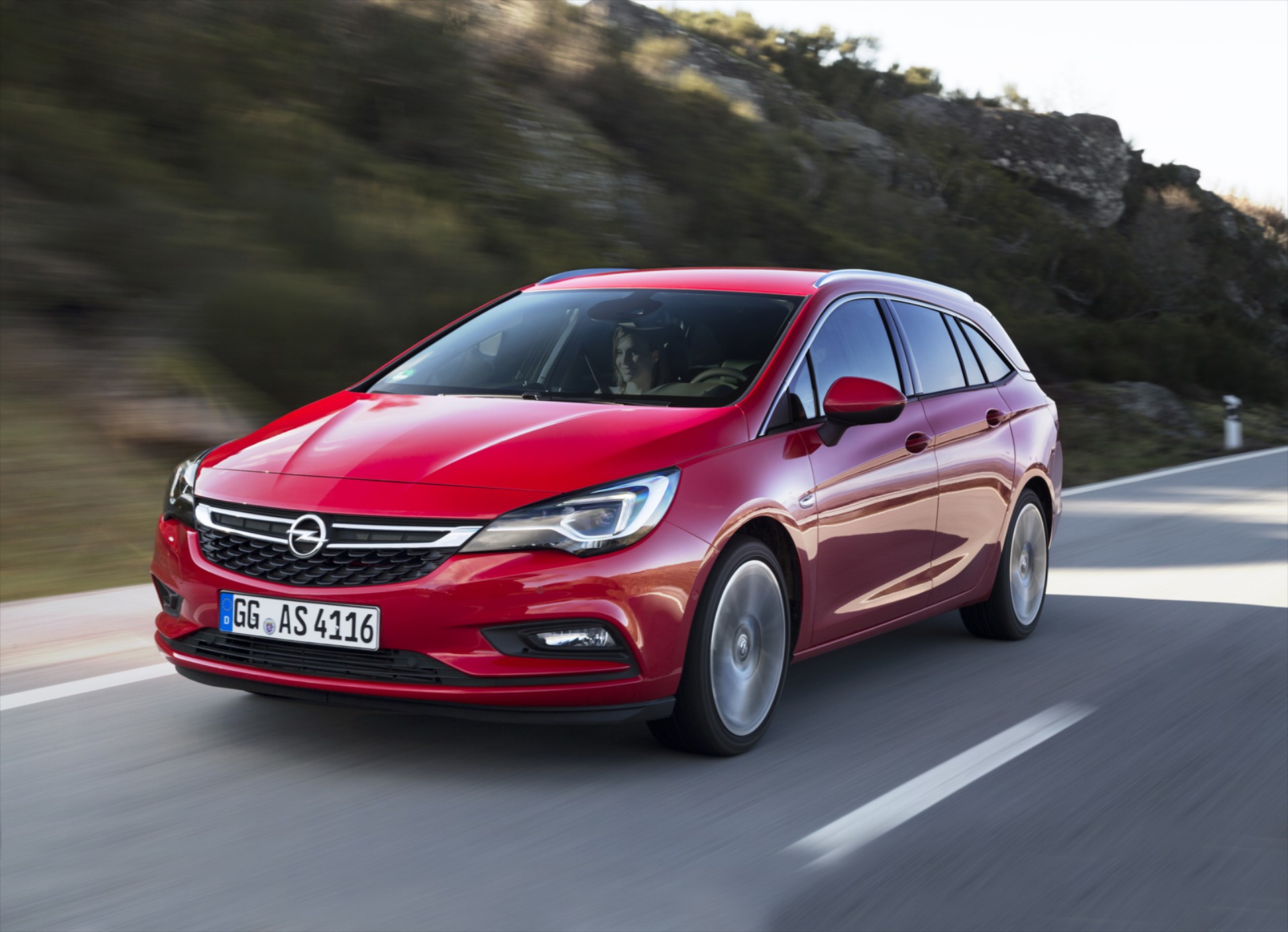 Η Opel έγινε… «εκατομμυριούχος»