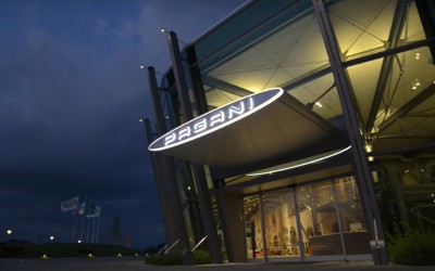 Κατασκευή πανάκριβου εργοστασίου καρέ-καρέ (video)