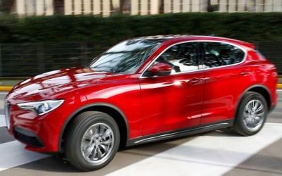 Αυτή είναι η «απλή» Alfa Romeo Stelvio